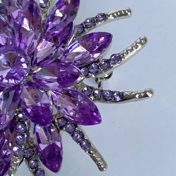 Purple Rhinestones Flower Large Crystal Floral Brooch Silver Tone 2.5in - Picture 5 of 11
